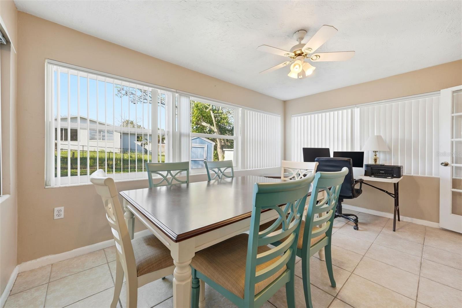 BEVERLY HILLS UNIT 05 - Residential