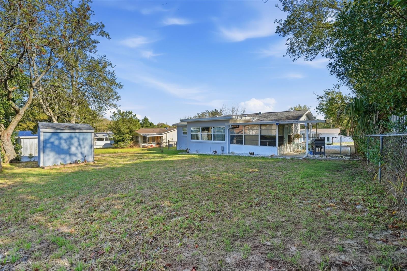 BEVERLY HILLS UNIT 05 - Residential