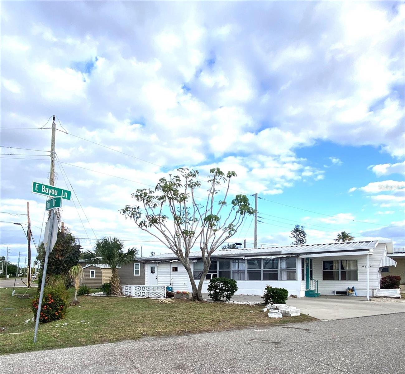 6903 E BAYOU LANE