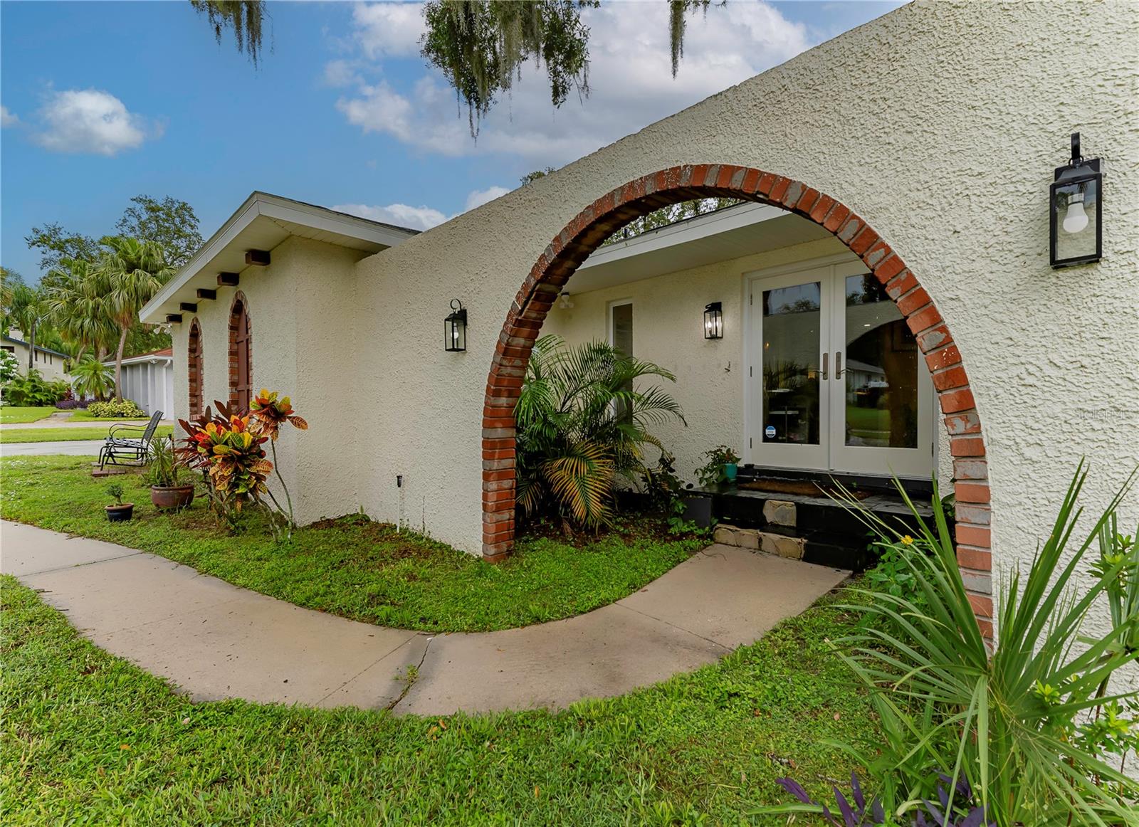 2026 SPANISH PINES DRIVE