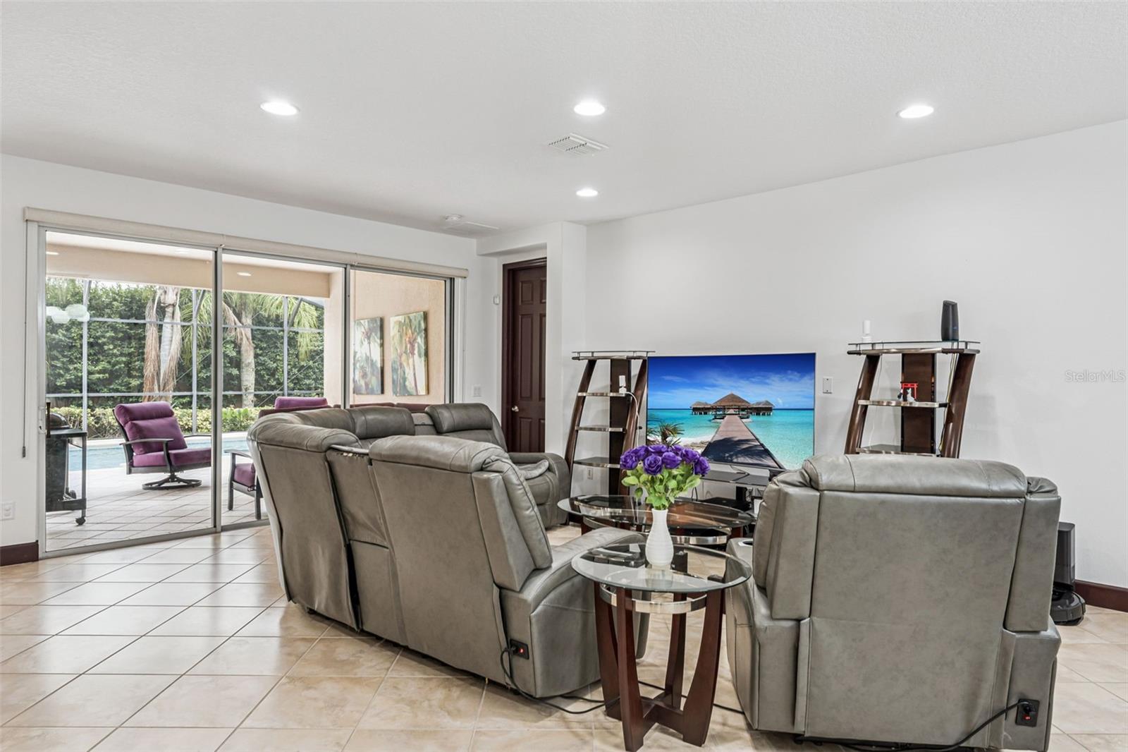 VILLAGEWALK AT LAKE NONA UNIT 2B - Residential