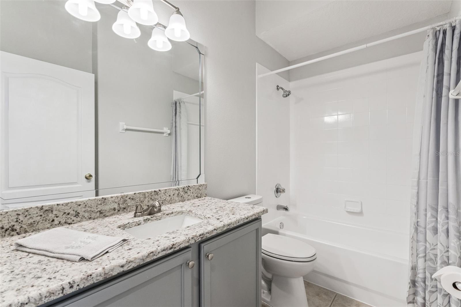 VILLAGES AT SUMMER LAKES CYPRESS - Residential