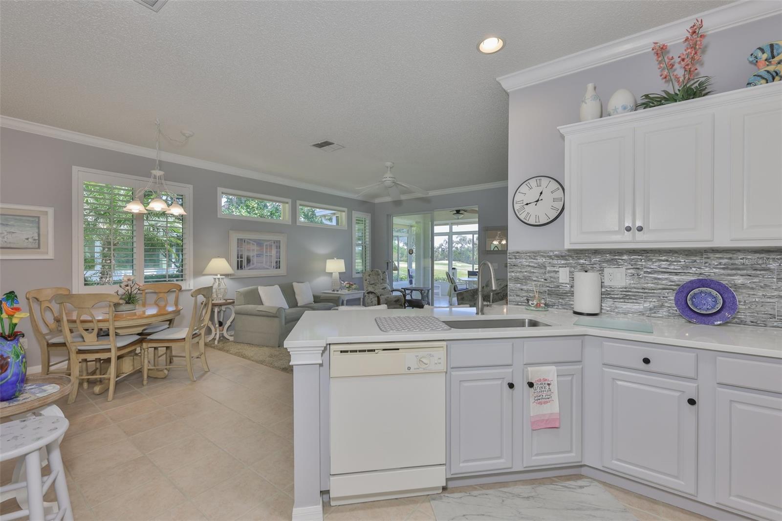 FAIRBOURNE CONDO - Residential