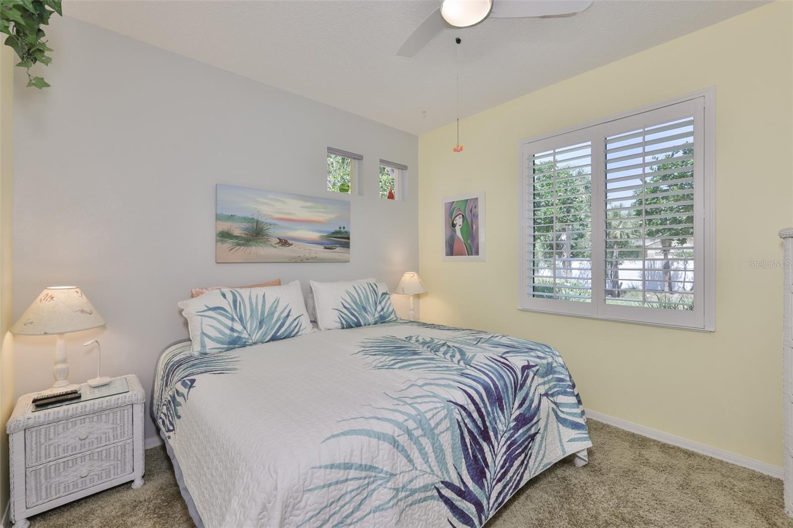 FAIRBOURNE CONDO - Residential