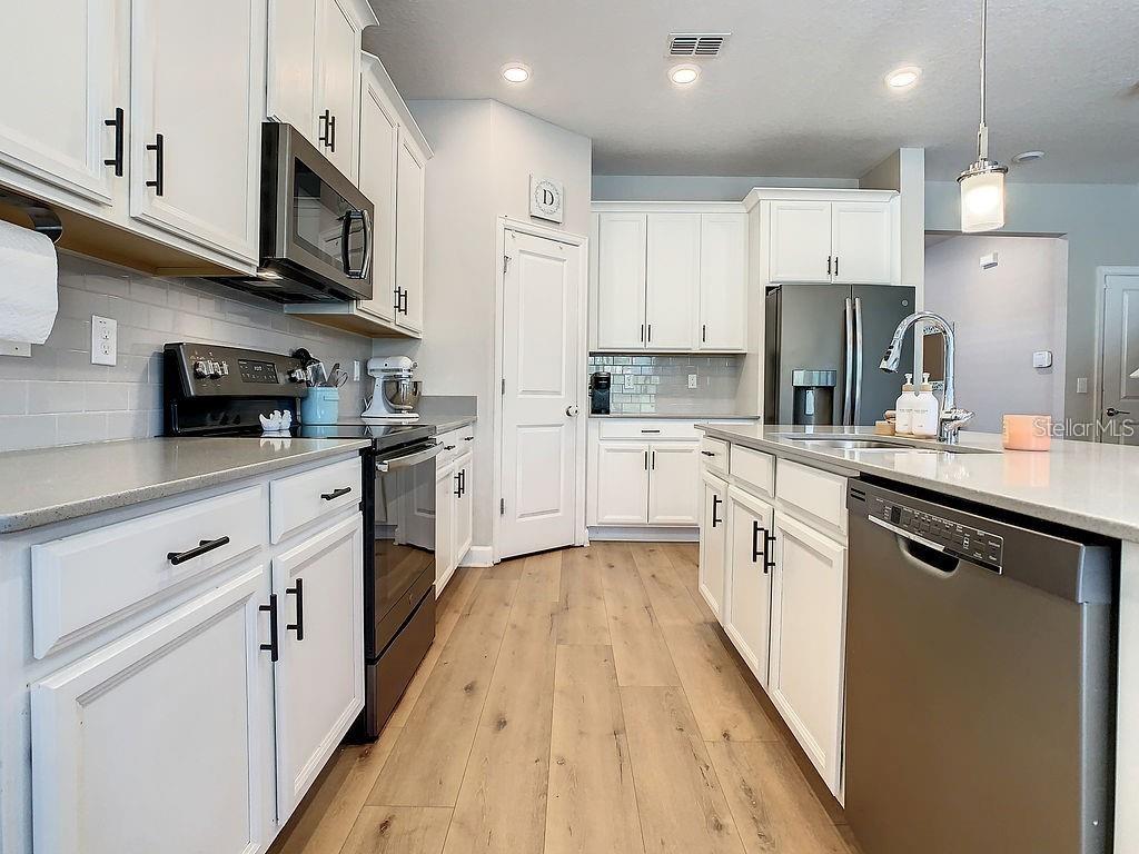 STOREY GROVE PH 1B-2 - Residential
