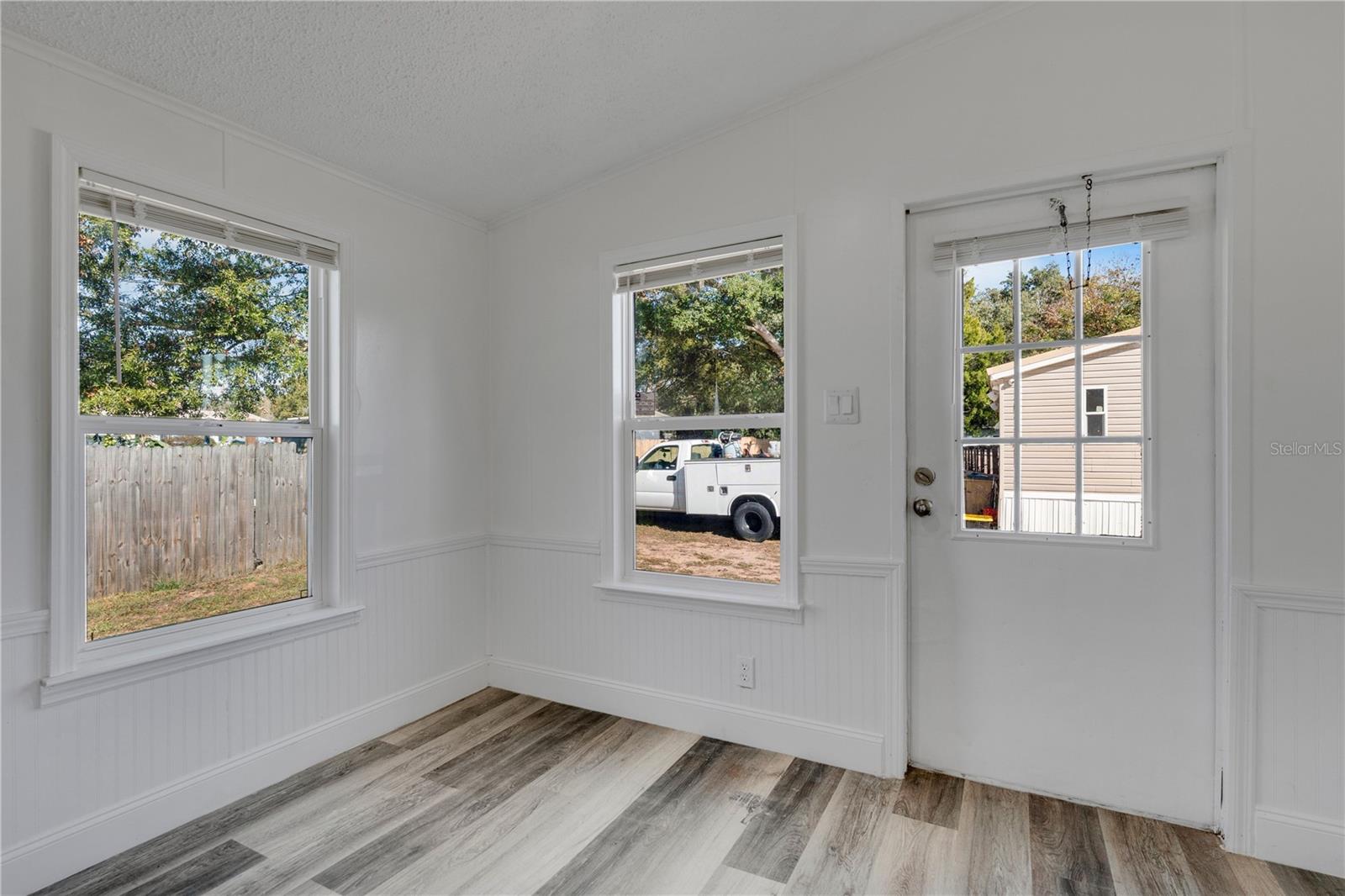 MONTVERDE MOBILE HOME SUB - Residential