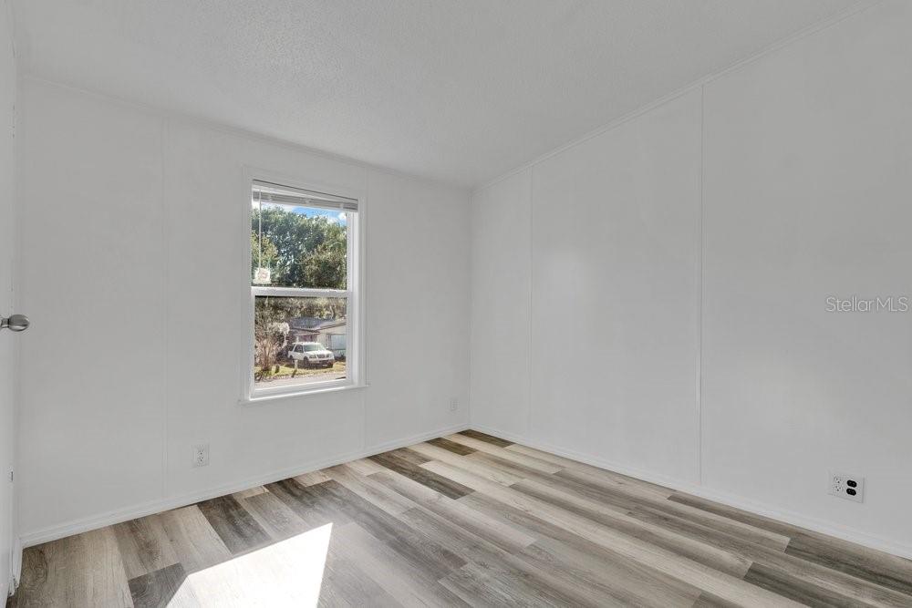 MONTVERDE MOBILE HOME SUB - Residential