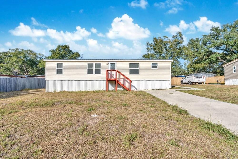 MONTVERDE MOBILE HOME SUB - Residential
