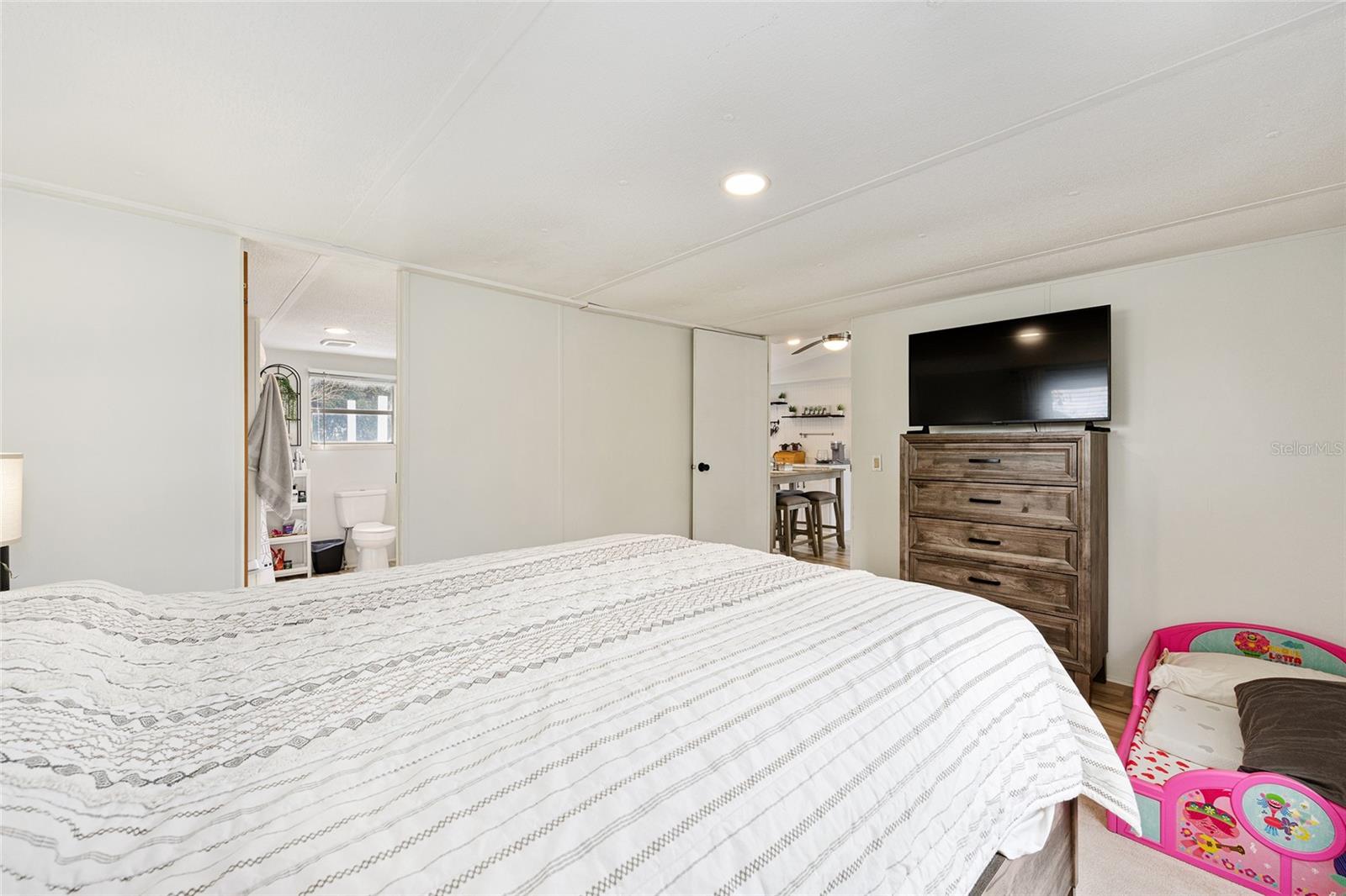 BREEZEWOOD ESTATE - Residential