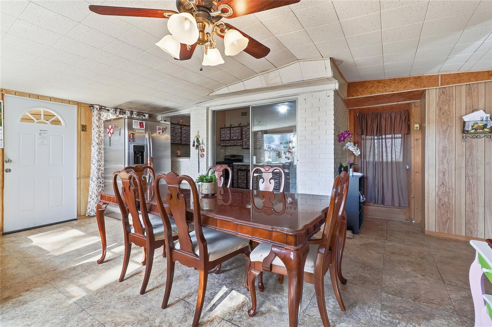 RICHLAND MANOR - Residential