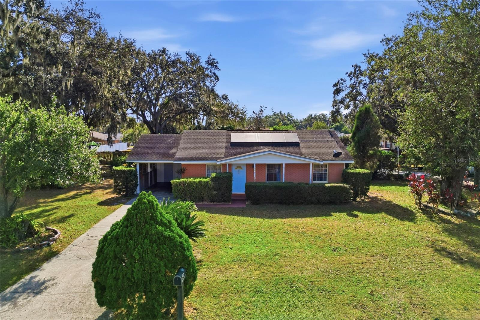 RICHLAND MANOR - Residential