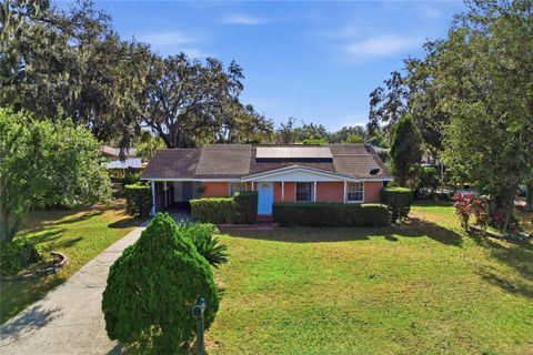 Photo of 755 Forrest Drive, Bartow, FL 33830 (MLS # P4937176)