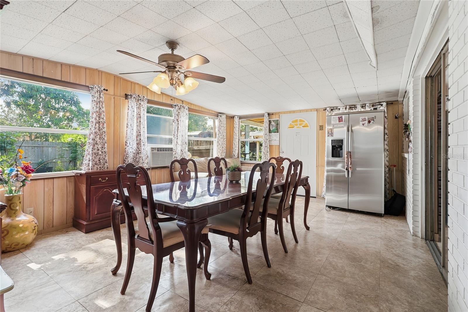 RICHLAND MANOR - Residential