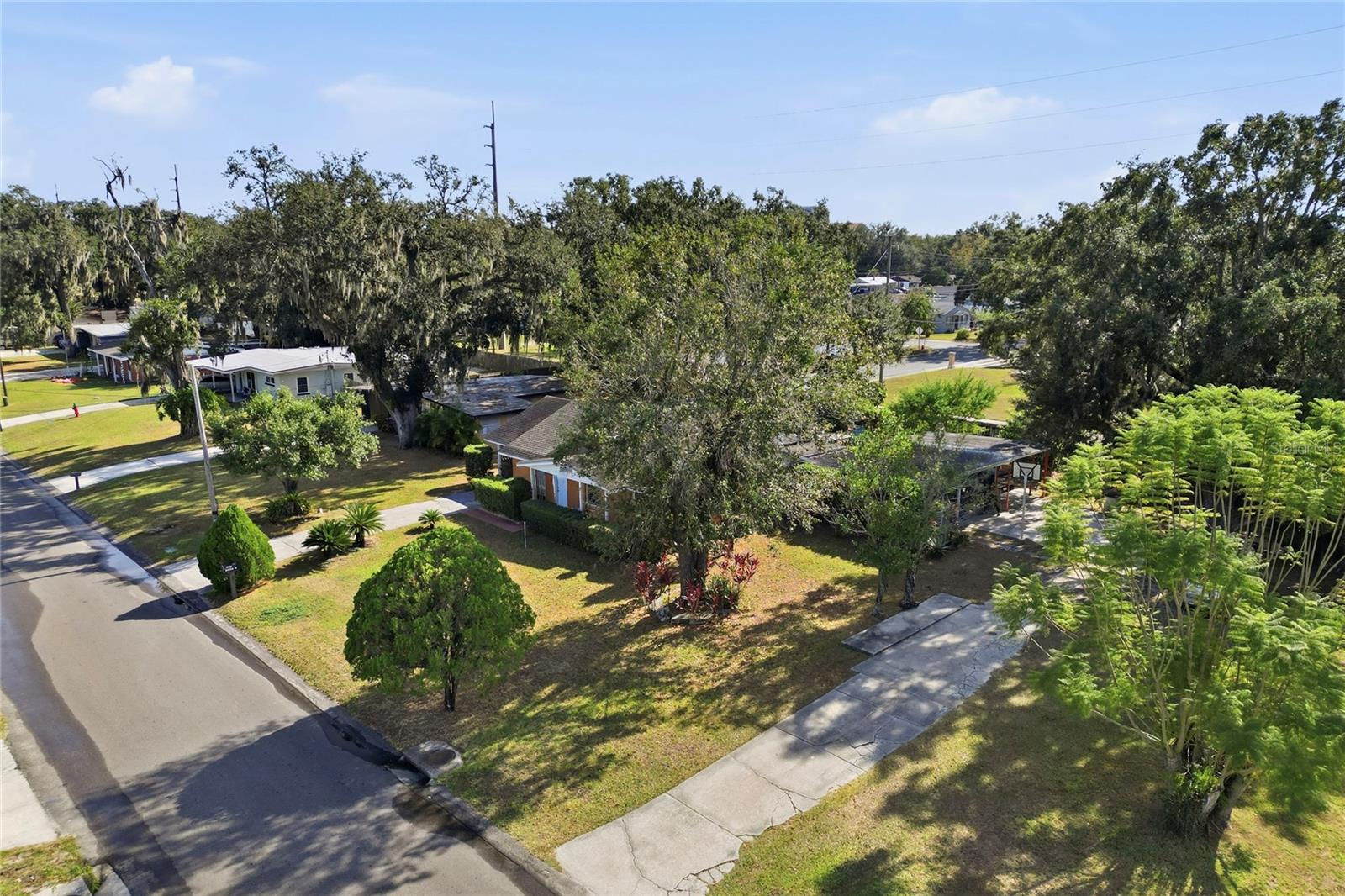 RICHLAND MANOR - Residential