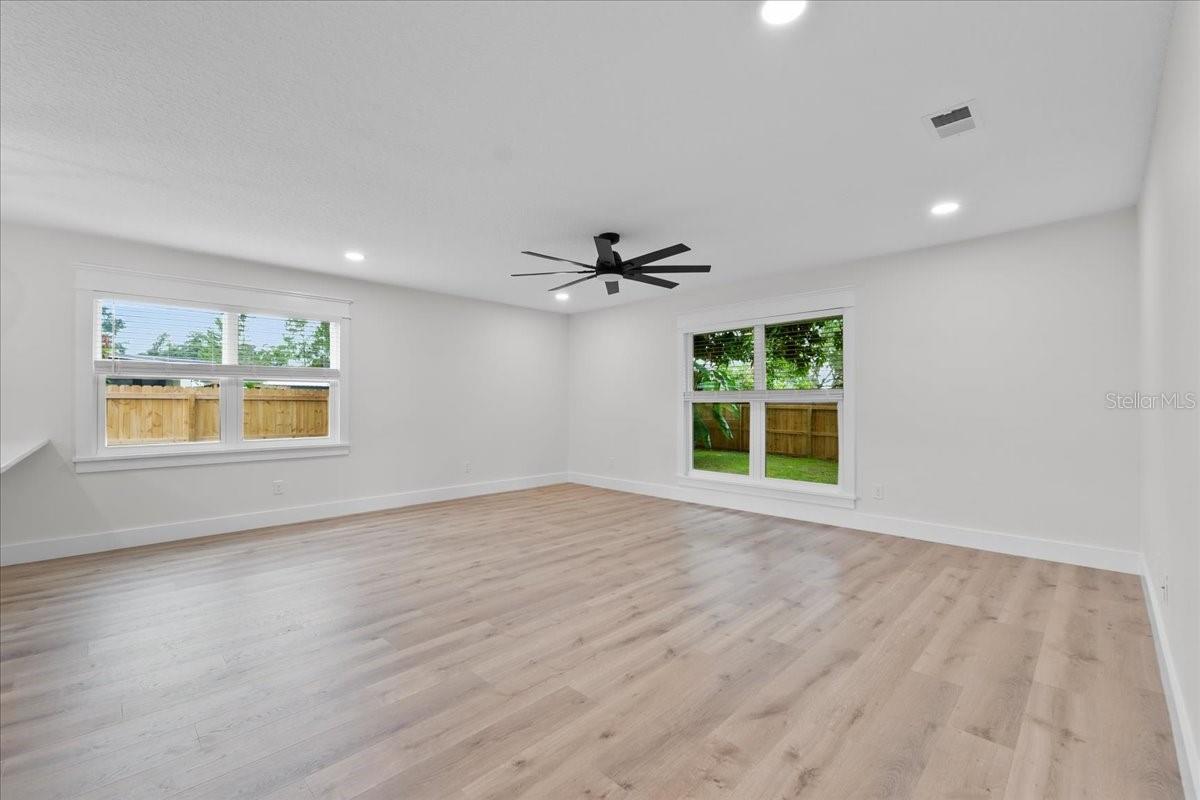 HIGHLANDS SOUTH - Residential