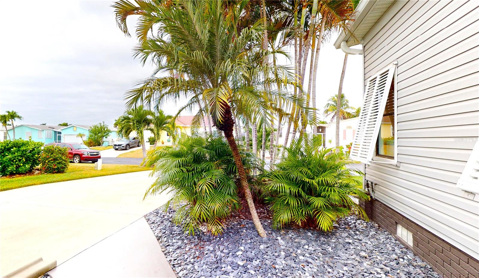 BY SEA PH 01 - Residential