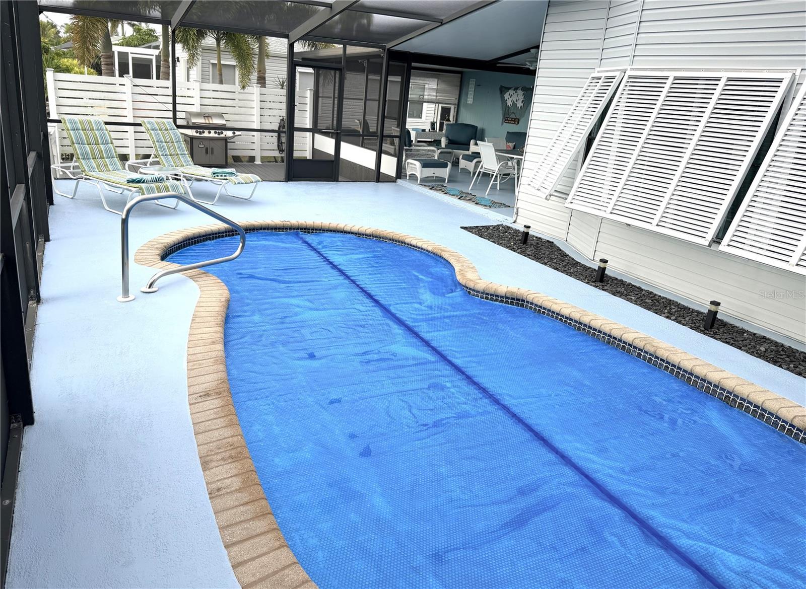 BY SEA PH 01 - Residential