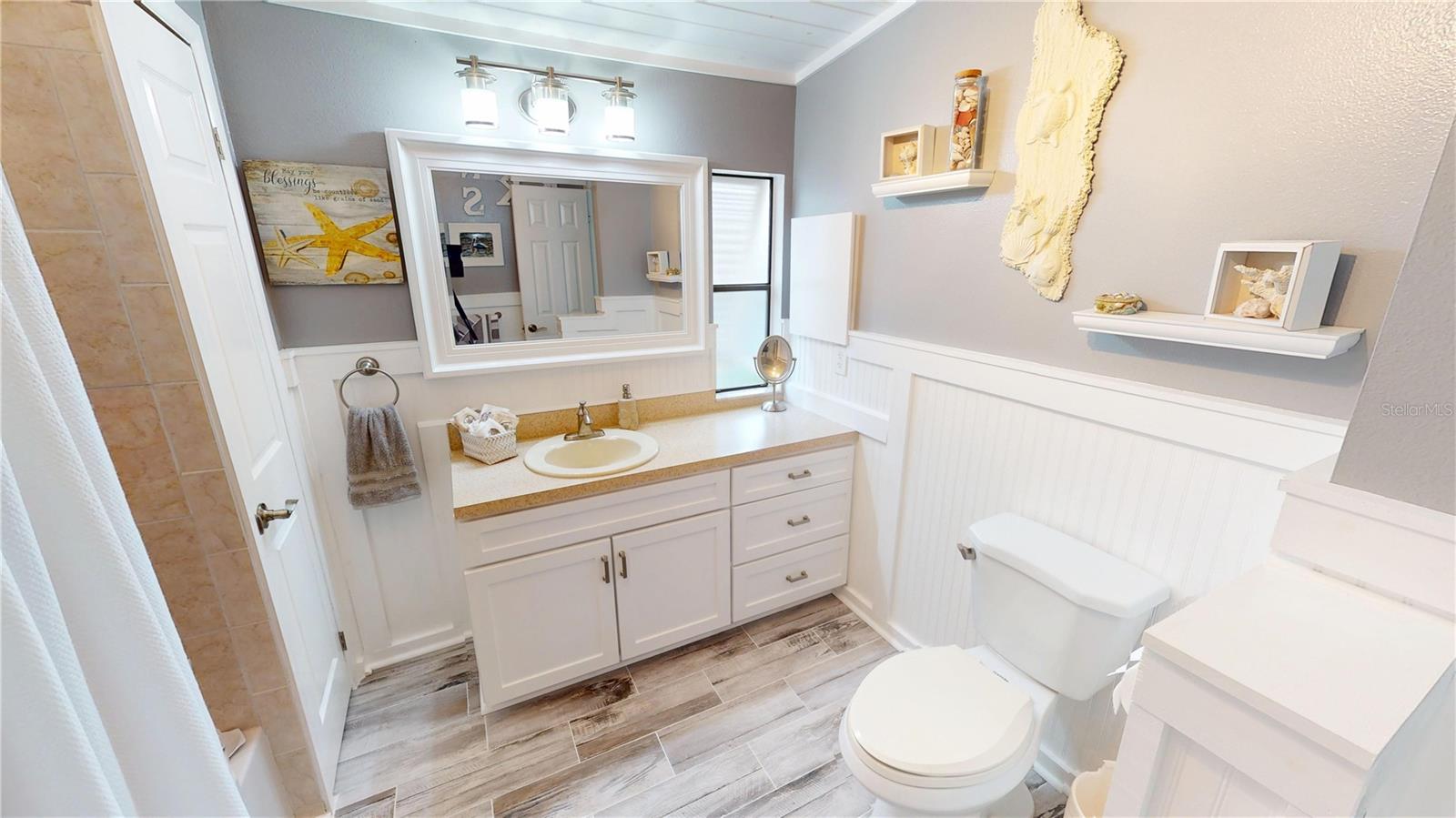 BY SEA PH 01 - Residential