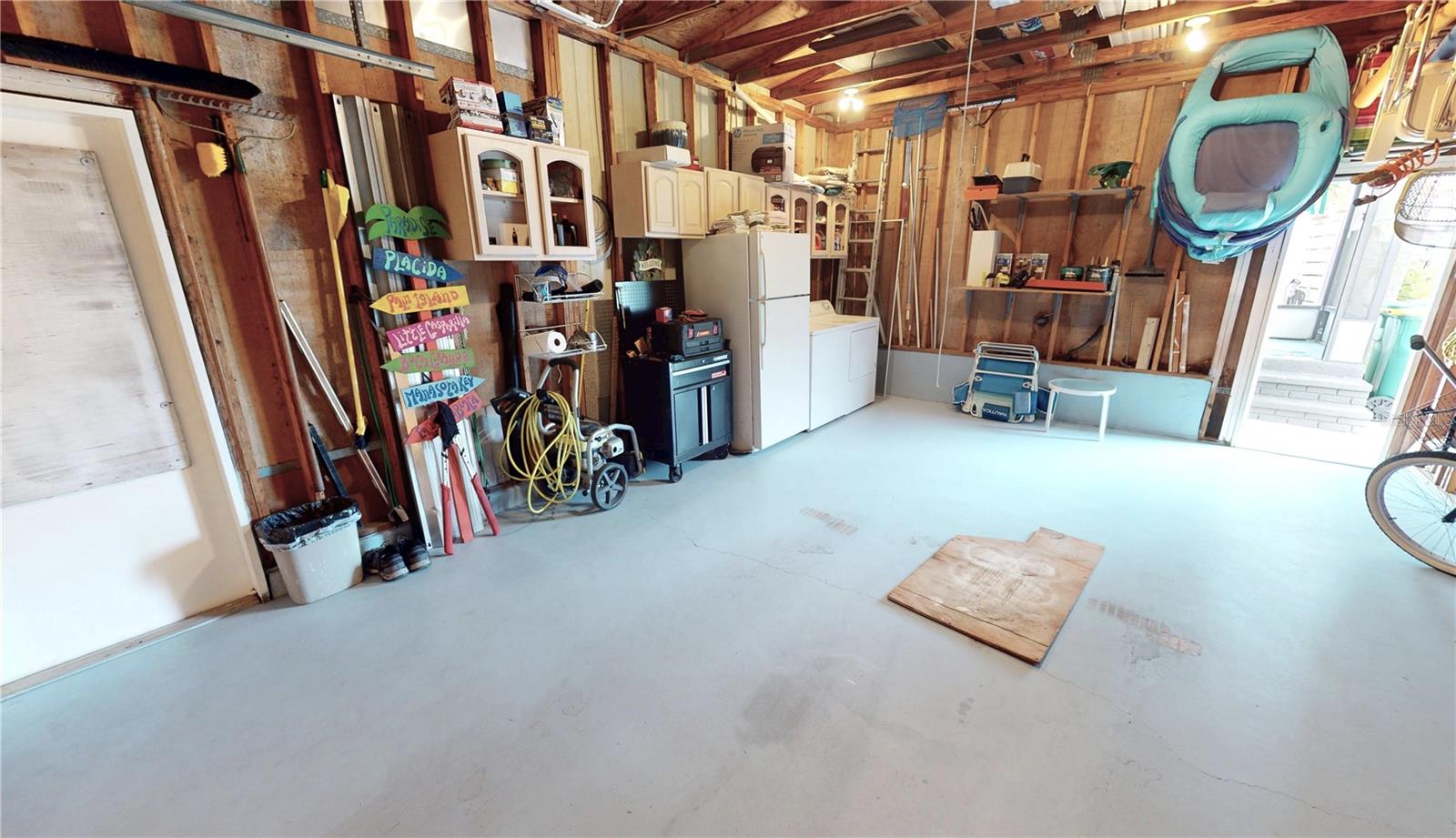 BY SEA PH 01 - Residential