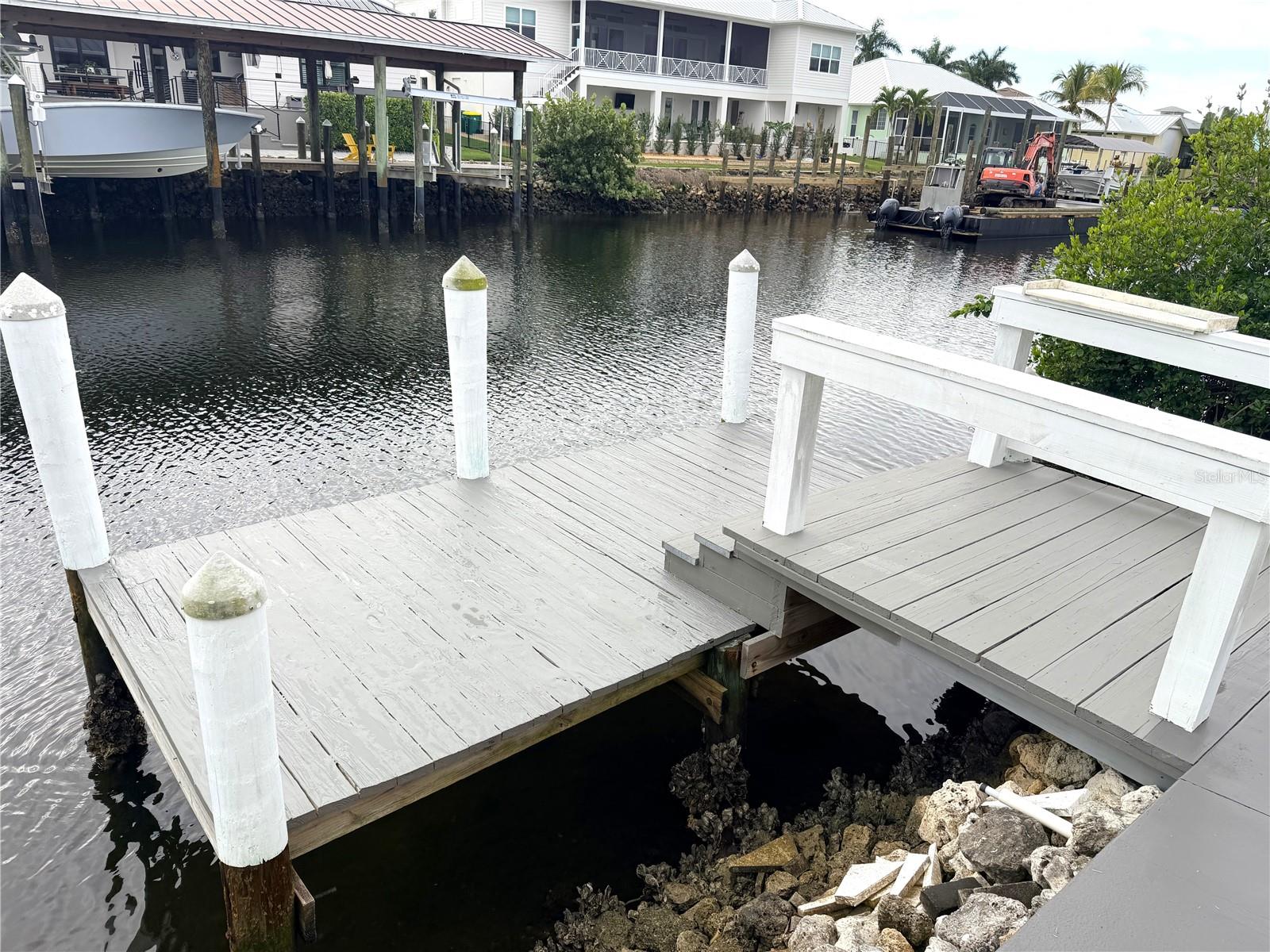 BY SEA PH 01 - Residential