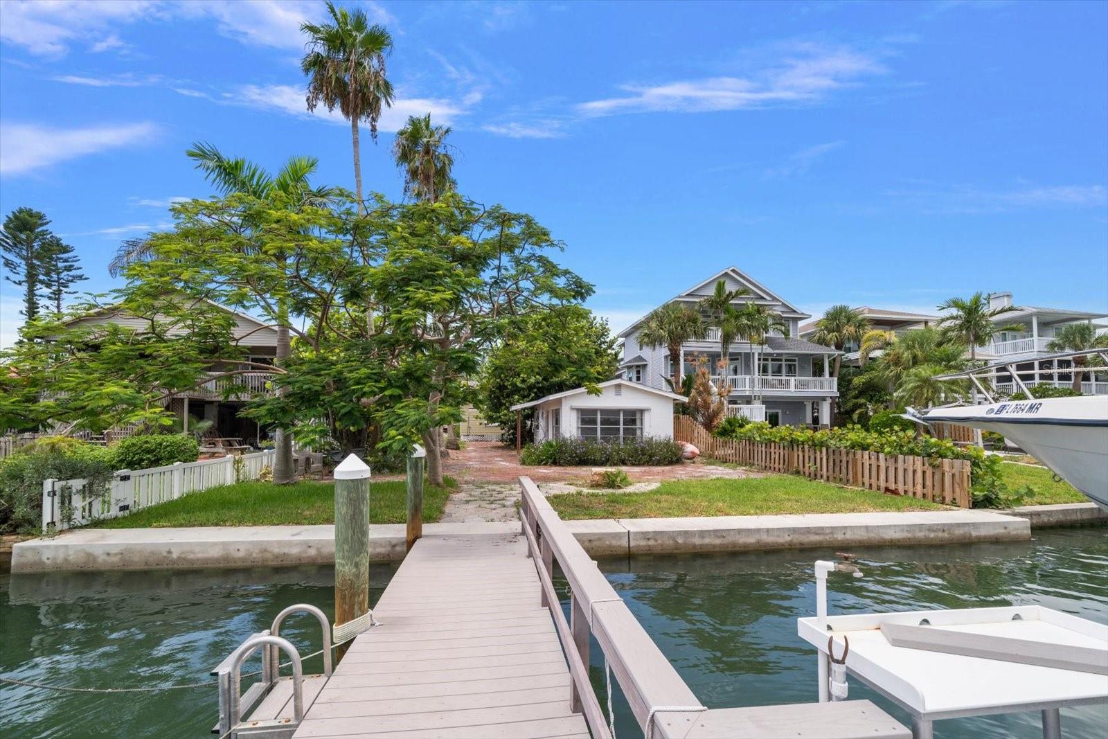 8405 BAYSHORE DRIVE
