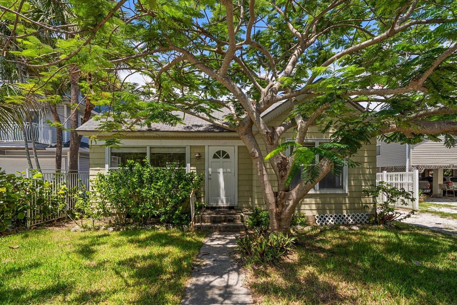 SUNSET BEACH - Residential