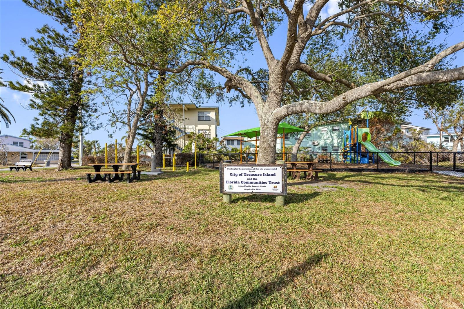 ISLE OF PALMS 2ND ADD - Land