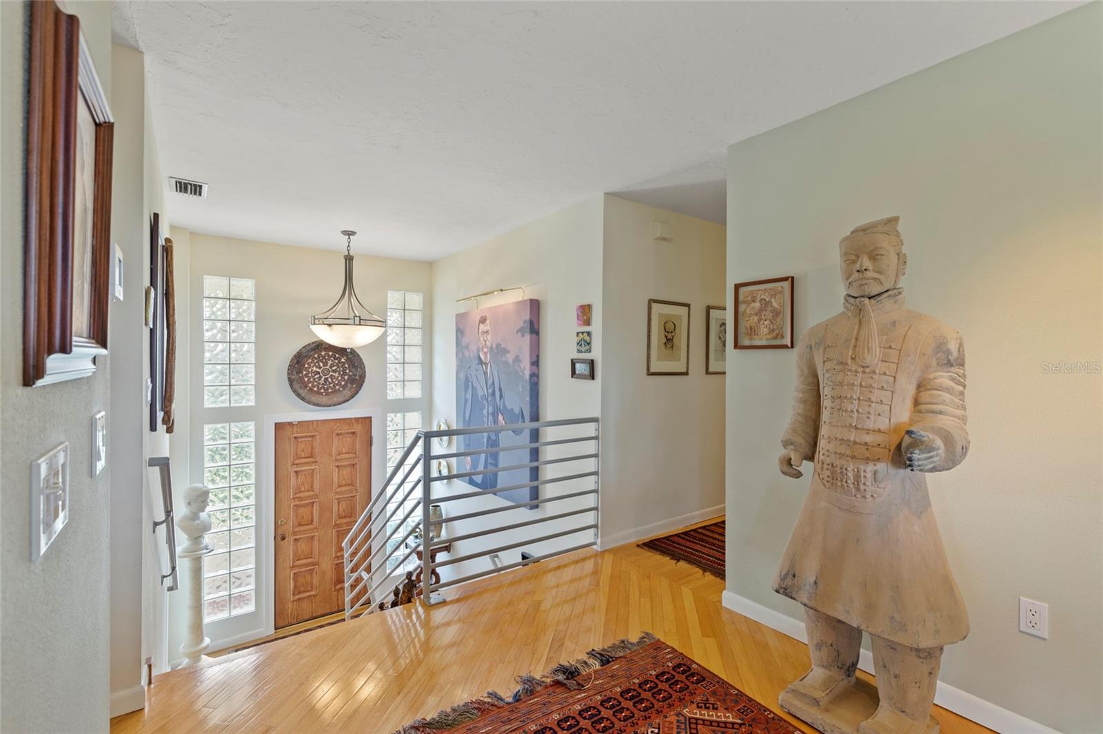 609 42ND STREET COURT W