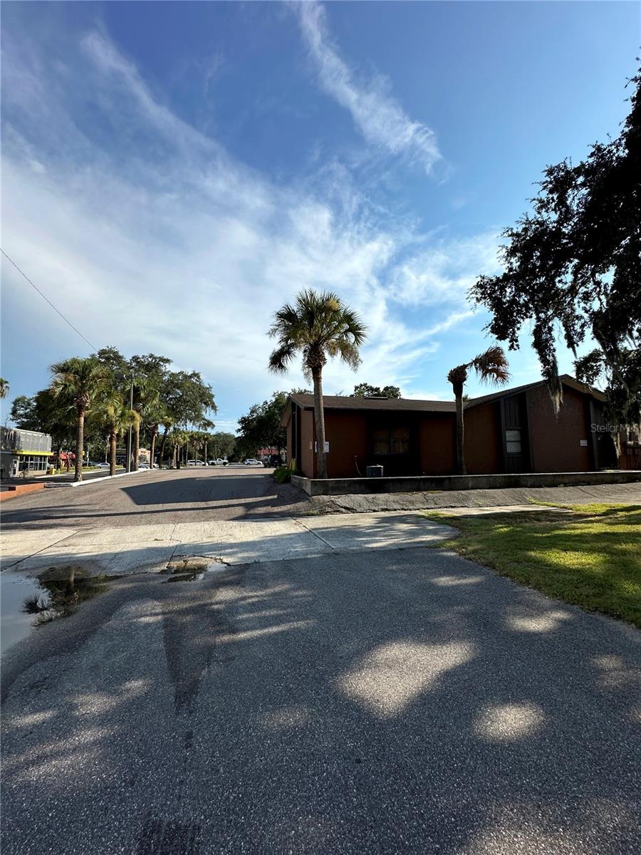 APOPKA REV - Commercial Sale