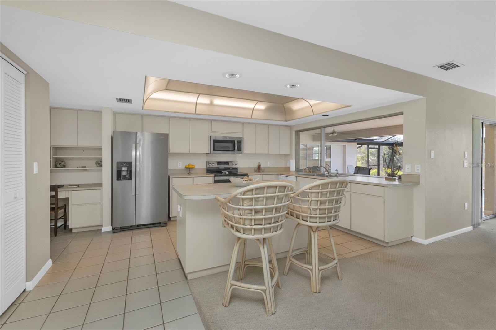 JACARANDA COUNTRY CLUB WEST VILLAGE - Residential