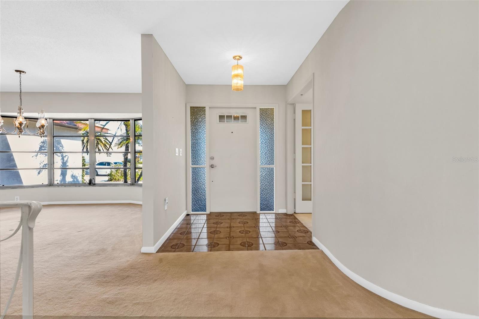 JACARANDA COUNTRY CLUB WEST VILLAGE - Residential