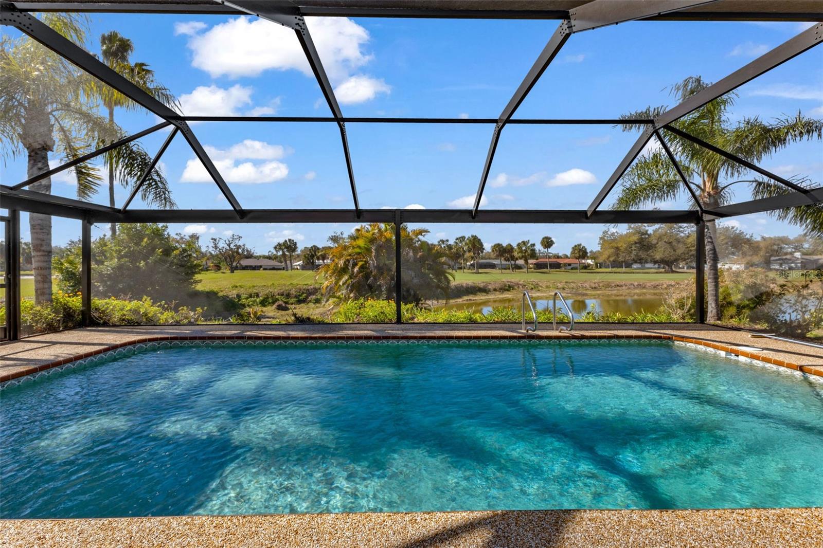 JACARANDA COUNTRY CLUB WEST VILLAGE - Residential