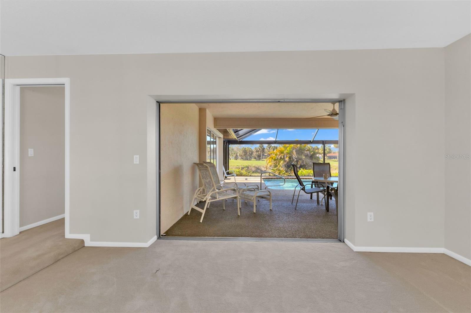 JACARANDA COUNTRY CLUB WEST VILLAGE - Residential