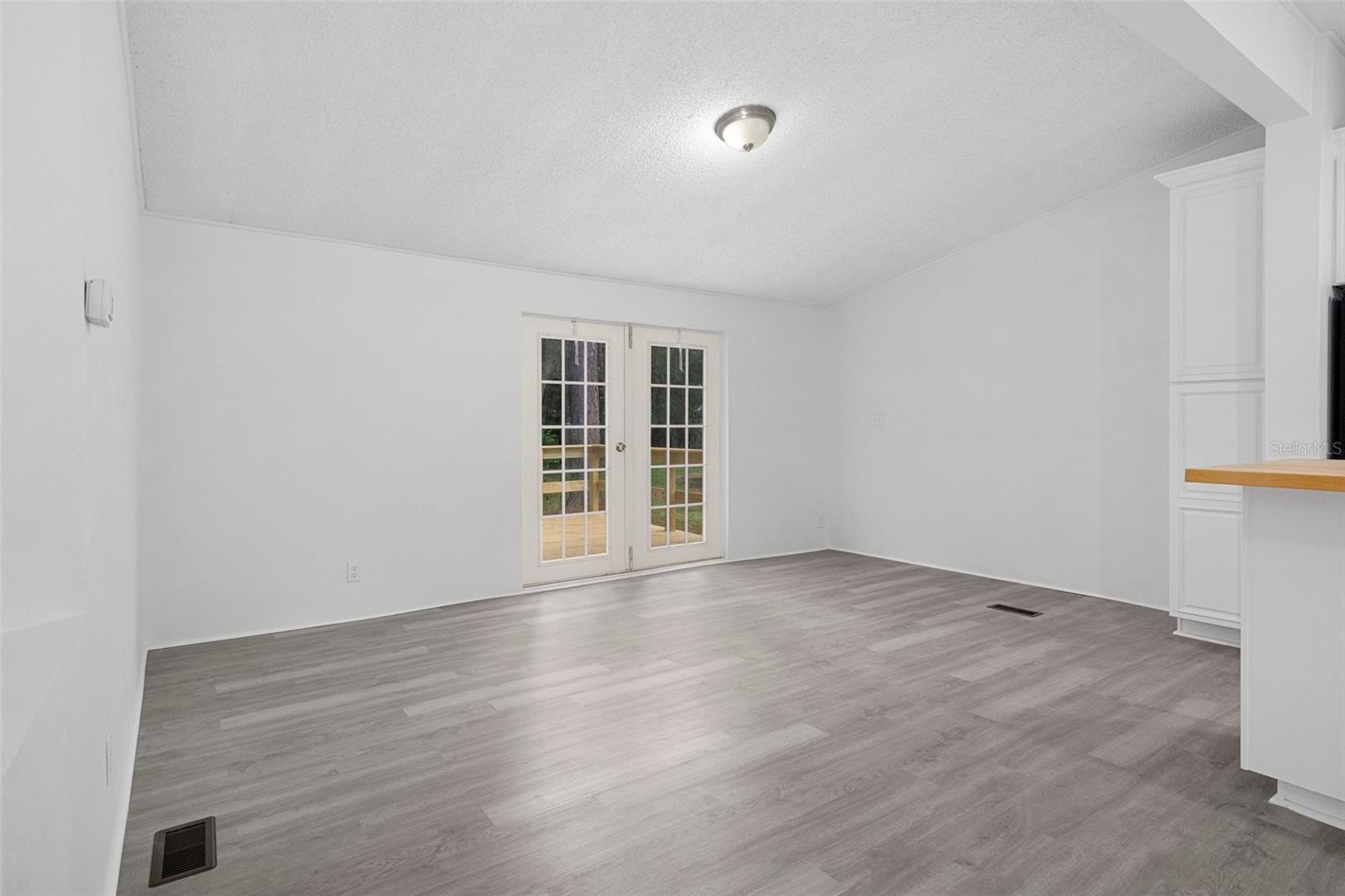 WEEKI WACHEE ACRES - Residential