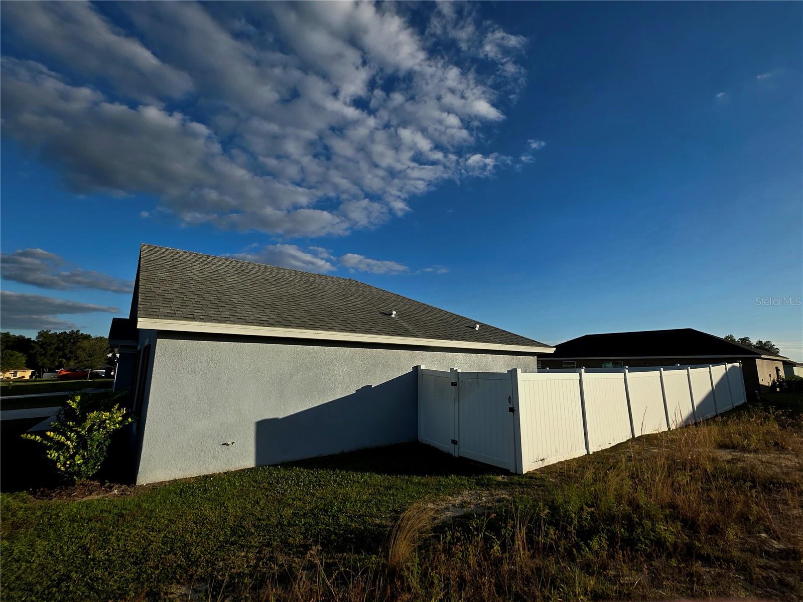 MARION OAKS UN 2 - Residential Lease