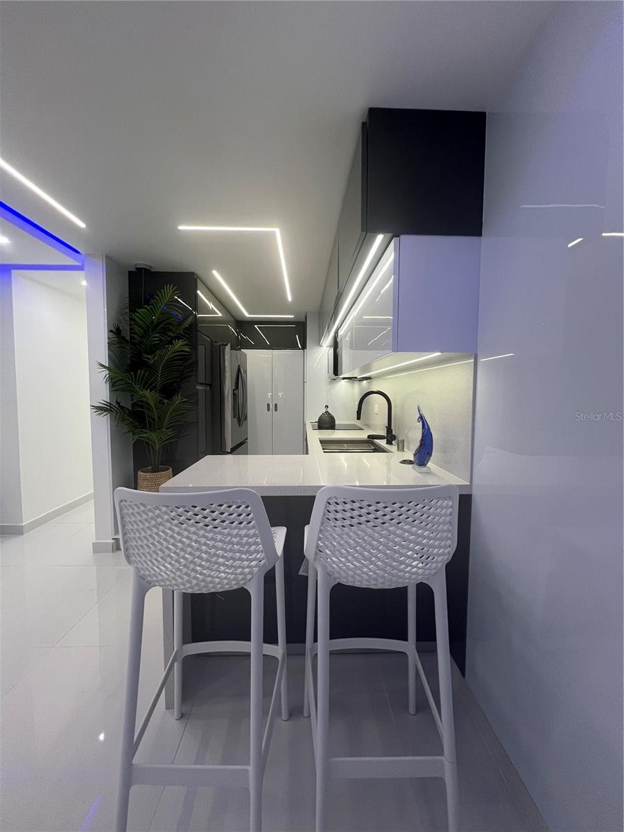 OCEAN TOWER CONDOMINIUM - Residential