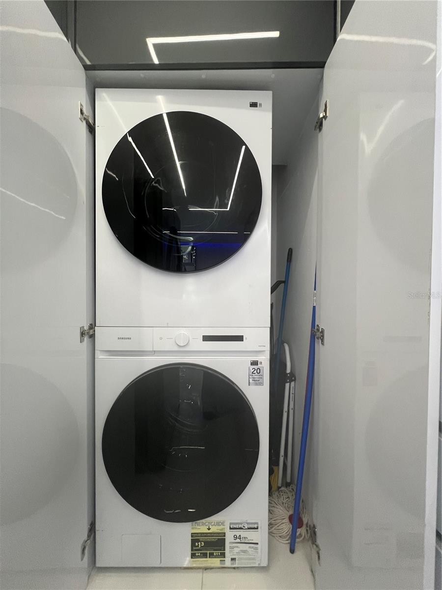 OCEAN TOWER CONDOMINIUM - Residential