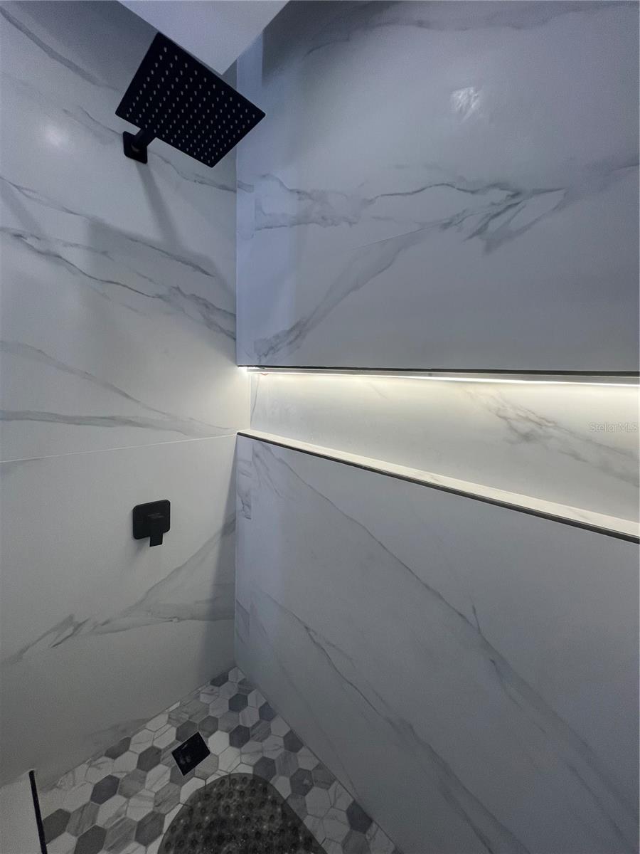 OCEAN TOWER CONDOMINIUM - Residential