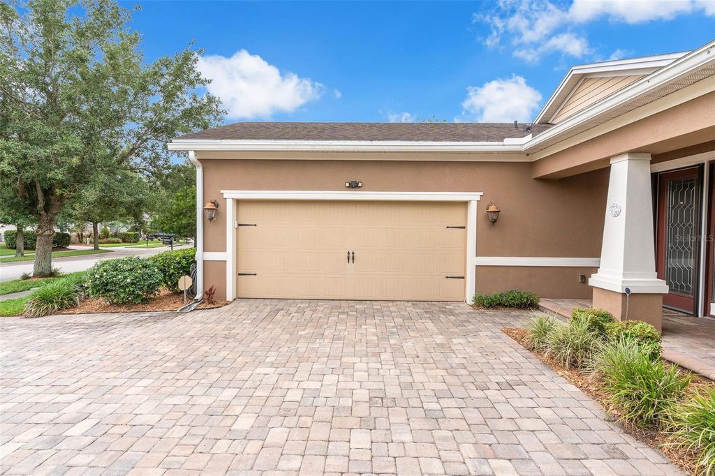 Photo of 903 Victoria Hills Drive S, Deland, FL 32724 (MLS # V4949031)