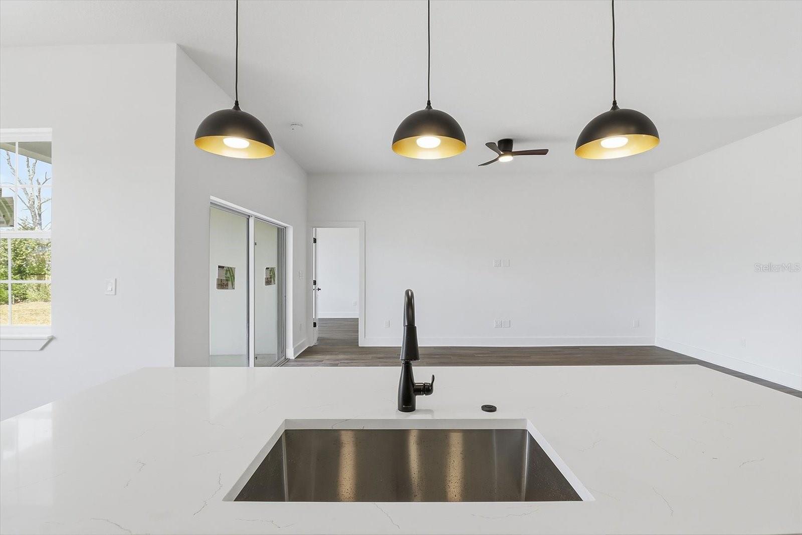 LAUREL RIDGE 02 - Residential