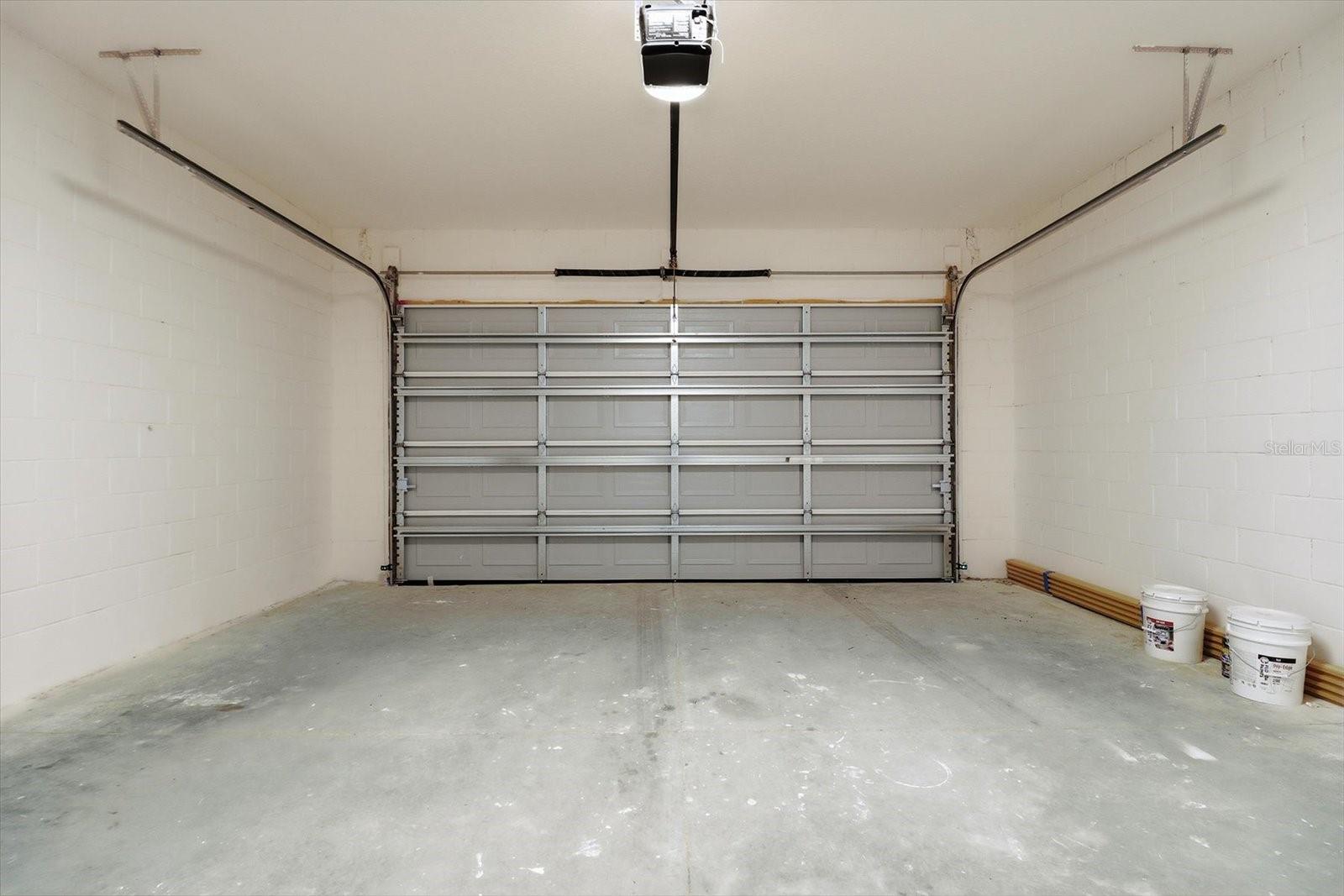 LAUREL RIDGE 02 - Residential