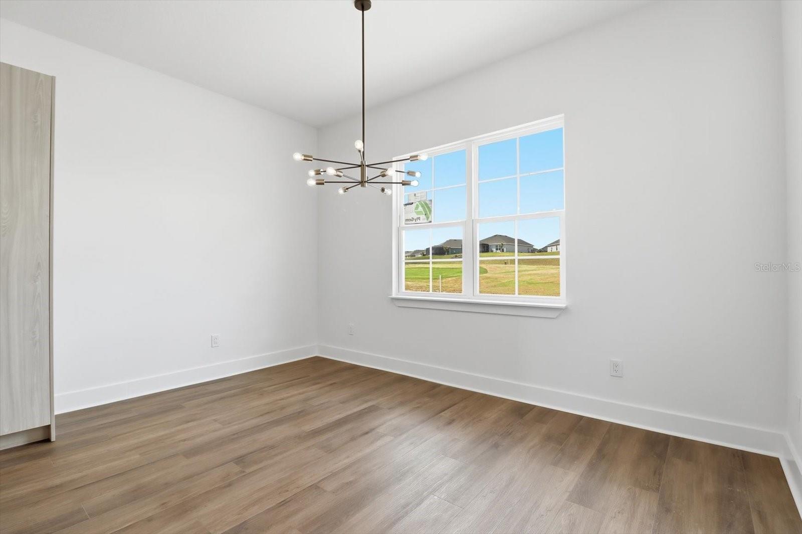 LAUREL RIDGE 02 - Residential