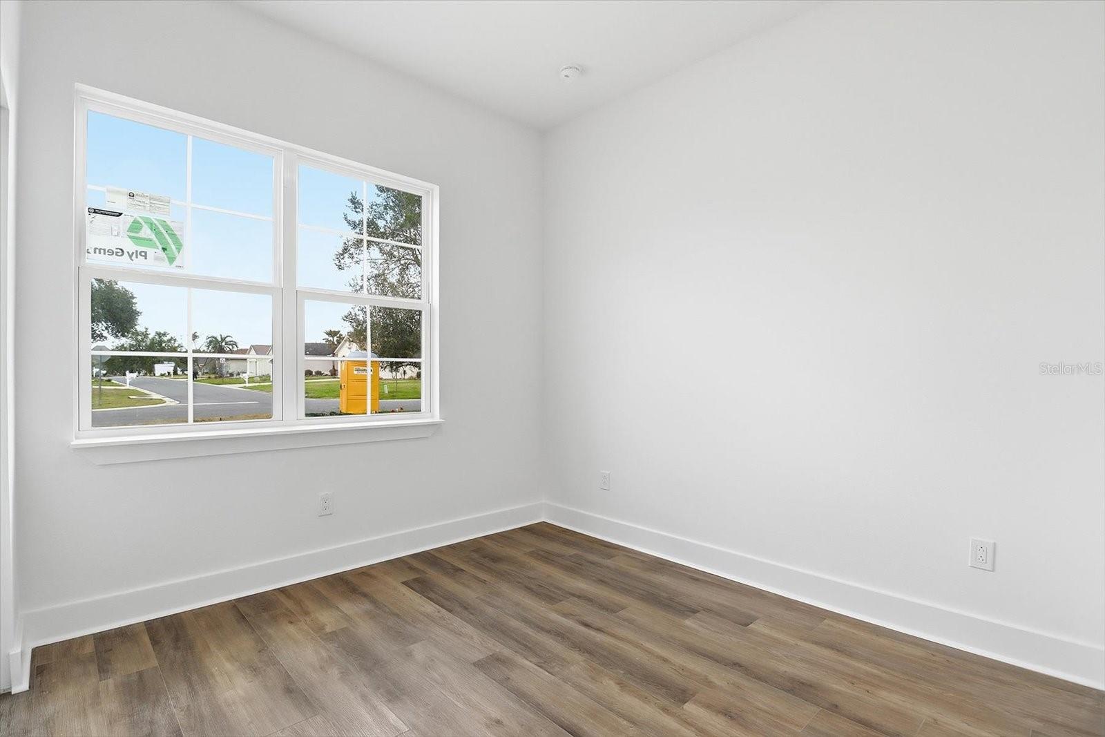 LAUREL RIDGE 02 - Residential