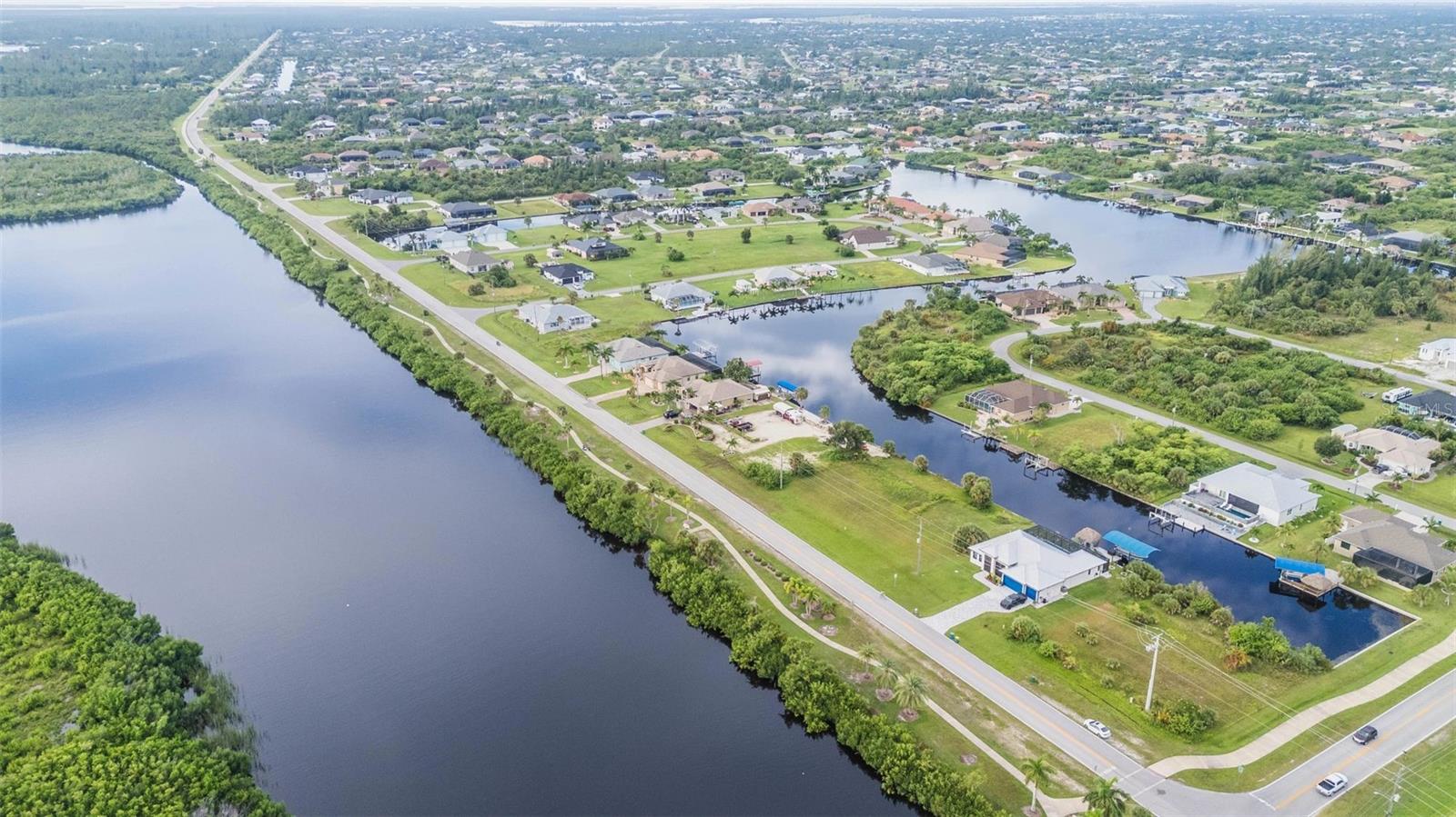 PORT CHARLOTTE SEC 093 - Land