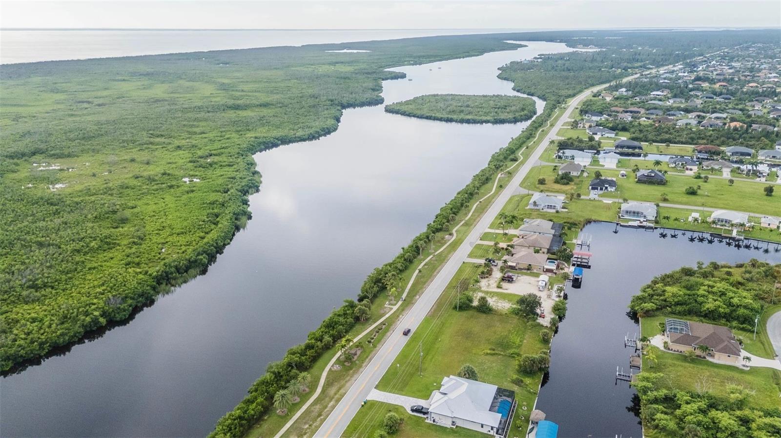 PORT CHARLOTTE SEC 093 - Land