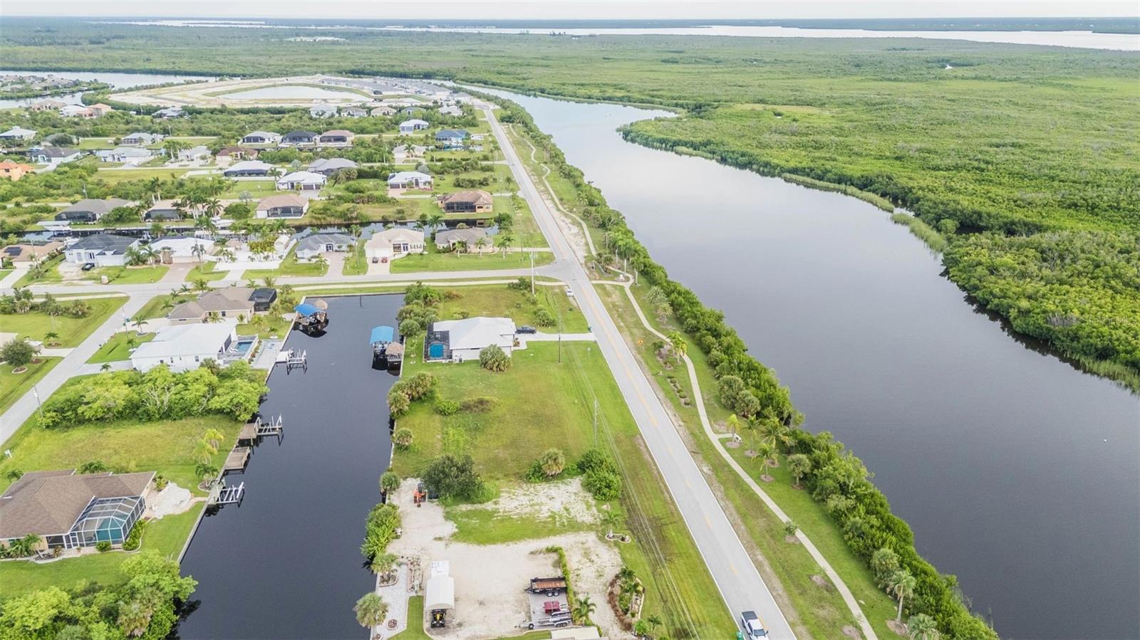 PORT CHARLOTTE SEC 093 - Land