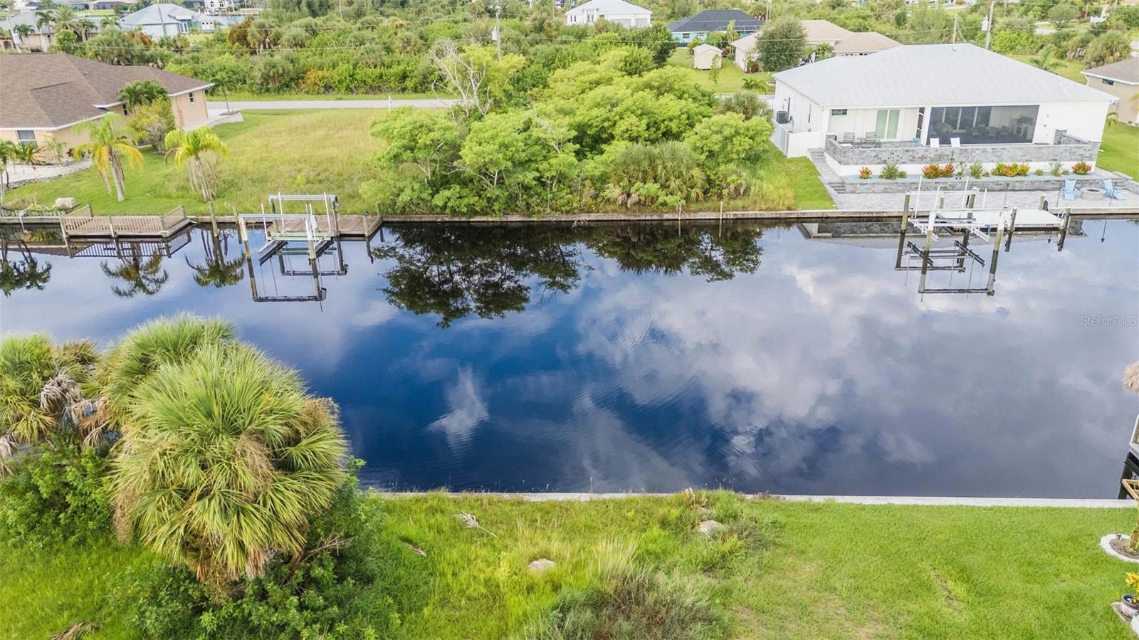 PORT CHARLOTTE SEC 093 - Land