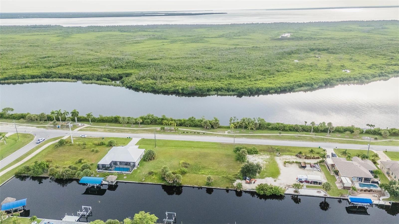 PORT CHARLOTTE SEC 093 - Land