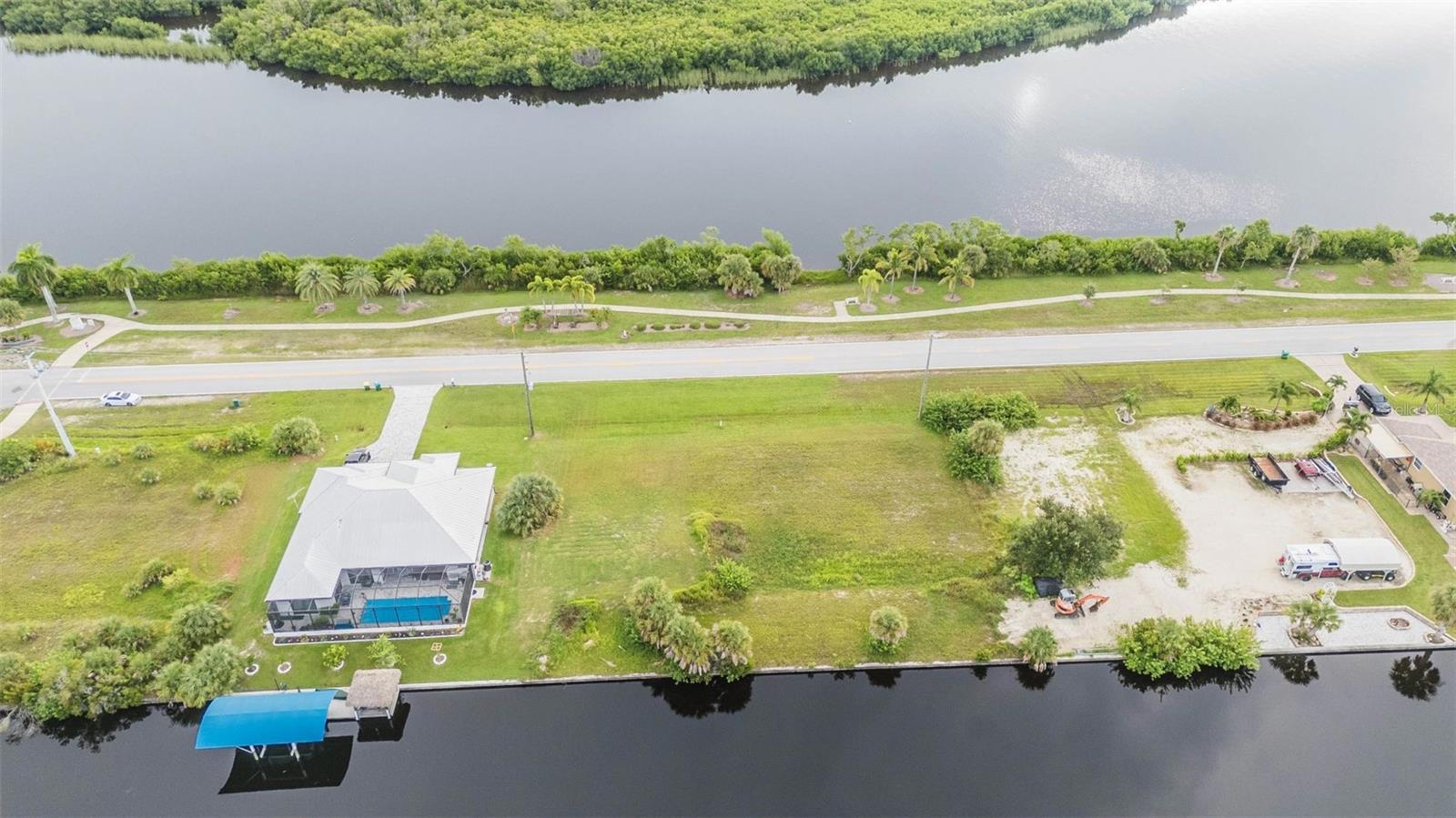 PORT CHARLOTTE SEC 093 - Land