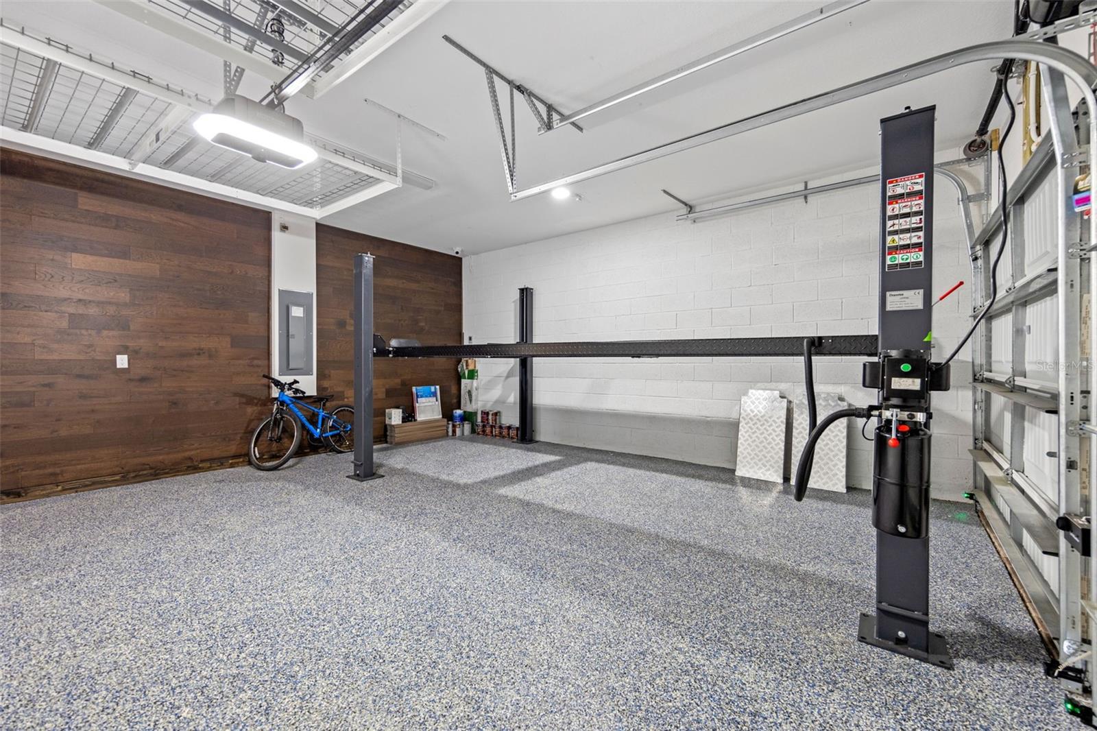 BELLA COLLINA WEST SUB - Residential